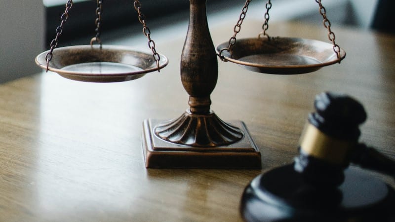 Anayasa Mahkemesi Pilot Karar: Etkili Başvuru Hakkı ve Makul Sürede Yargılanma Hakkının İhlali - Anayasa Mahkemesi Bireysel Başvuru - Kayseri Avukat Zülküf Arslan Hukuk Bürosu 0352 222 1661