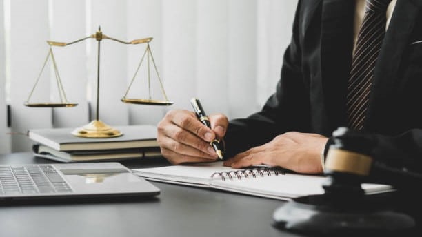 Emsal AİHM Yalçınkaya Kararı Doğrultusunda Ceza Davalarında Yargılamanın Yenilenmesi Süreci - Yeniden Yargılanma - AYM Bireysel Başvuru - AİHM Başvuru - AİHM Kararı - Anayasa Mahkemesi Bireysel Başvuru - Kayseri Ağır Ceza Avukatı- Kayseri Ceza Avukatı Zülküf Arslan Hukuk Bürosu